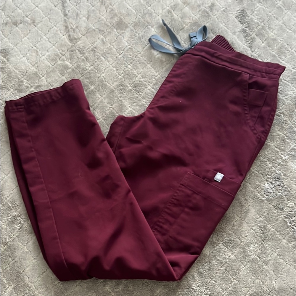 Figs Women's Scrub Pants in Burgundy Sz XS-P